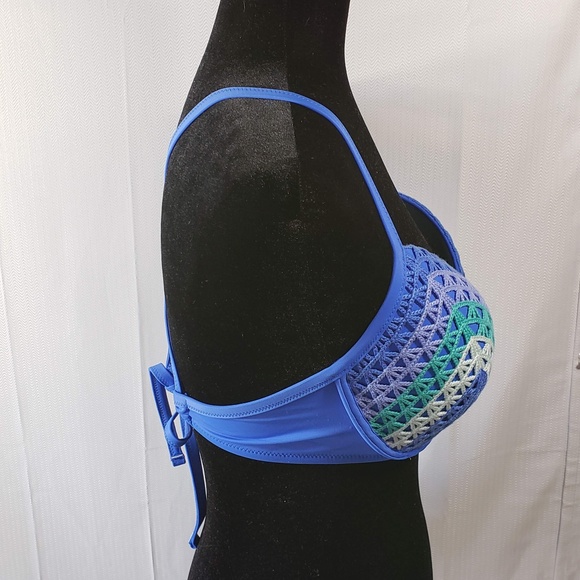 Shade & Shore Women's Shore Crochet Bikini Top - Picture 4 of 6